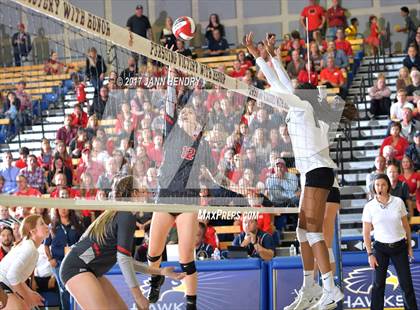 Thumbnail 2 in Archbishop Mitty vs. Mater Dei (CIF State Open Division Final) photogallery.