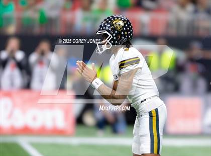 Thumbnail 2 in Carrollton vs Buford (GHSA AAAAAA Championship) photogallery.