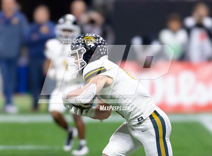 Thumbnail 2 in Carrollton vs Buford (GHSA AAAAAA Championship) photogallery.