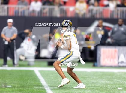 Thumbnail 1 in Carrollton vs Buford (GHSA AAAAAA Championship) photogallery.