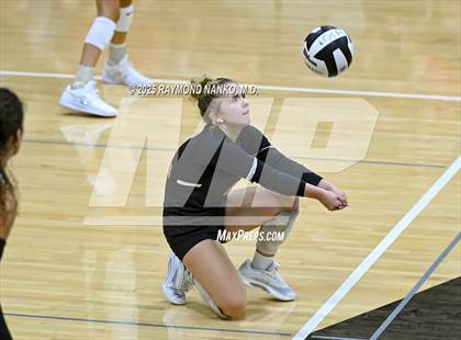 Thumbnail 1 in Delta @ Wapahani photogallery.