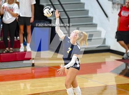 Thumbnail 1 in Delta @ Wapahani photogallery.