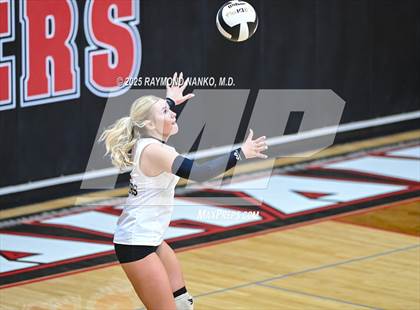 Thumbnail 1 in Delta @ Wapahani photogallery.