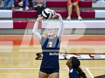 Thumbnail 2 in Delta @ Wapahani photogallery.