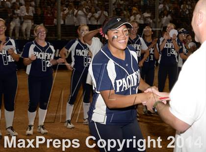 Thumbnail 2 in Pacifica vs. King (CIF-SS D1 Final) photogallery.