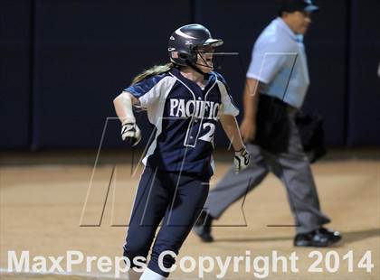 Thumbnail 2 in Pacifica vs. King (CIF-SS D1 Final) photogallery.