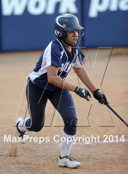 Thumbnail 2 in Pacifica vs. King (CIF-SS D1 Final) photogallery.
