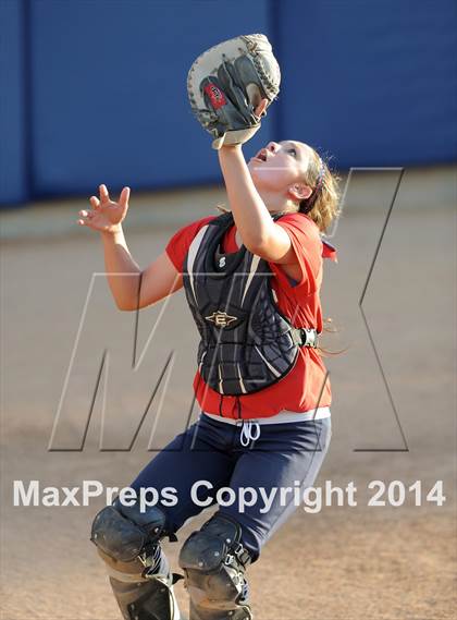 Thumbnail 1 in Pacifica vs. King (CIF-SS D1 Final) photogallery.