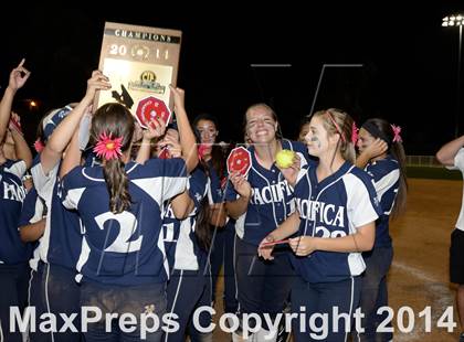 Thumbnail 3 in Pacifica vs. King (CIF-SS D1 Final) photogallery.