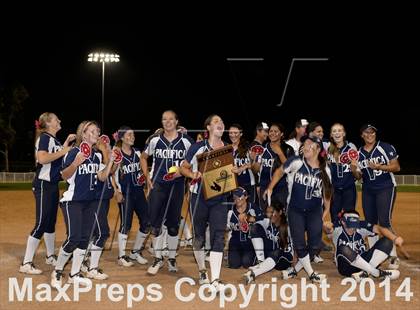 Thumbnail 3 in Pacifica vs. King (CIF-SS D1 Final) photogallery.