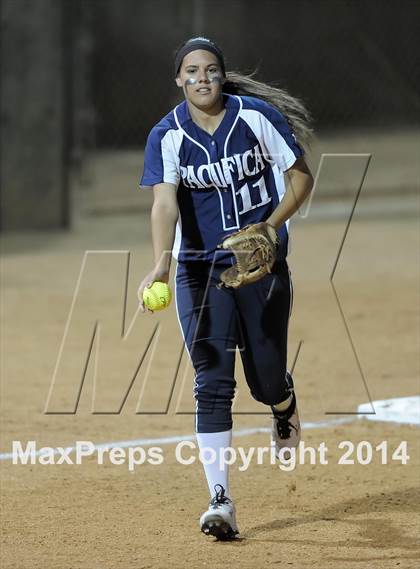 Thumbnail 1 in Pacifica vs. King (CIF-SS D1 Final) photogallery.
