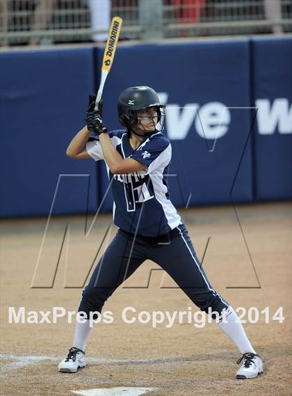 Thumbnail 2 in Pacifica vs. King (CIF-SS D1 Final) photogallery.