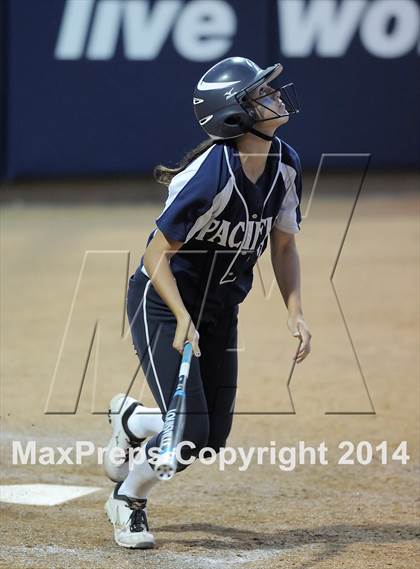Thumbnail 2 in Pacifica vs. King (CIF-SS D1 Final) photogallery.