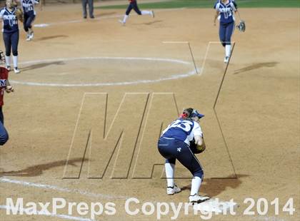 Thumbnail 3 in Pacifica vs. King (CIF-SS D1 Final) photogallery.