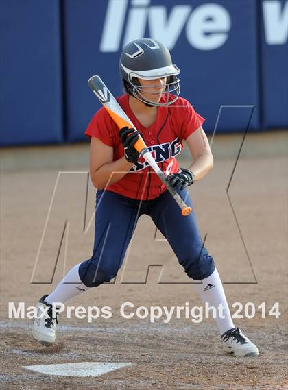 Thumbnail 3 in Pacifica vs. King (CIF-SS D1 Final) photogallery.