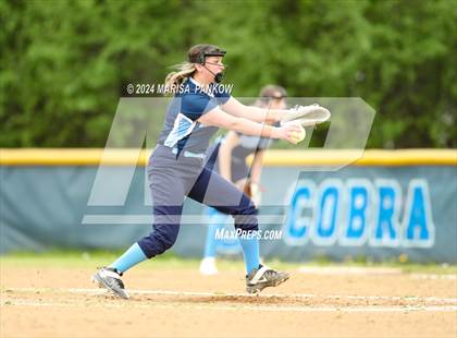 Thumbnail 3 in Bishop Grimes vs Syracuse photogallery.