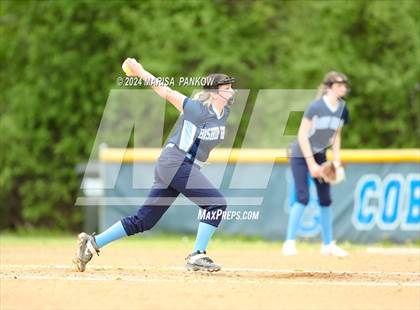 Thumbnail 2 in Bishop Grimes vs Syracuse photogallery.