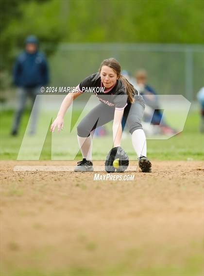 Thumbnail 1 in Bishop Grimes vs Syracuse photogallery.