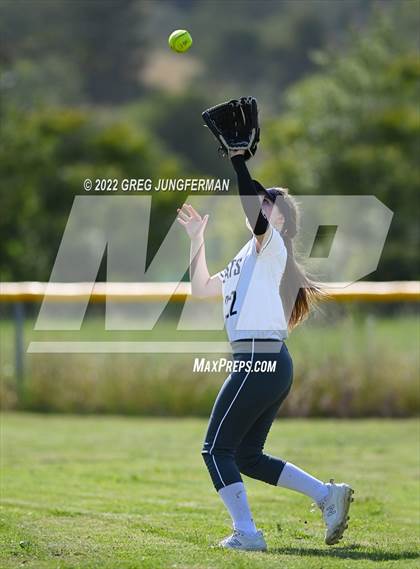 Thumbnail 3 in Marin Catholic @ Terra Linda photogallery.