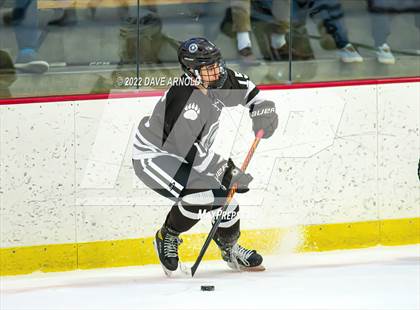 Thumbnail 3 in Brunswick School vs. New Hampton School (Exeter Invitational) photogallery.