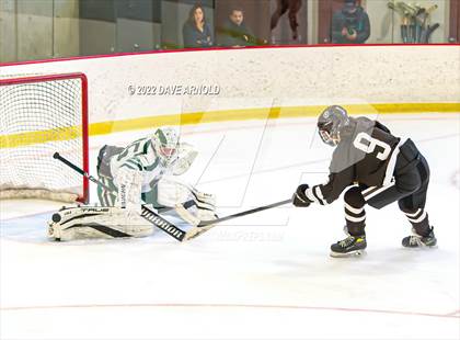 Thumbnail 3 in Brunswick School vs. New Hampton School (Exeter Invitational) photogallery.