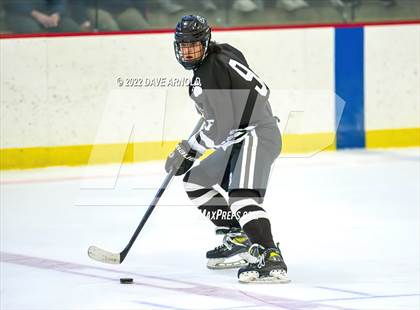 Thumbnail 2 in Brunswick School vs. New Hampton School (Exeter Invitational) photogallery.