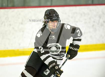 Thumbnail 3 in Brunswick School vs. New Hampton School (Exeter Invitational) photogallery.