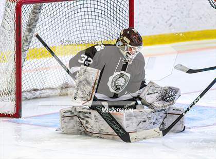 Thumbnail 2 in Brunswick School vs. New Hampton School (Exeter Invitational) photogallery.