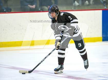 Thumbnail 1 in Brunswick School vs. New Hampton School (Exeter Invitational) photogallery.