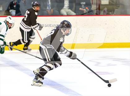 Thumbnail 3 in Brunswick School vs. New Hampton School (Exeter Invitational) photogallery.