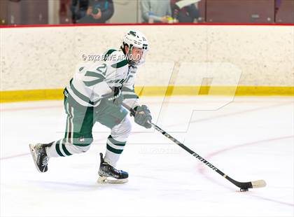 Thumbnail 2 in Brunswick School vs. New Hampton School (Exeter Invitational) photogallery.