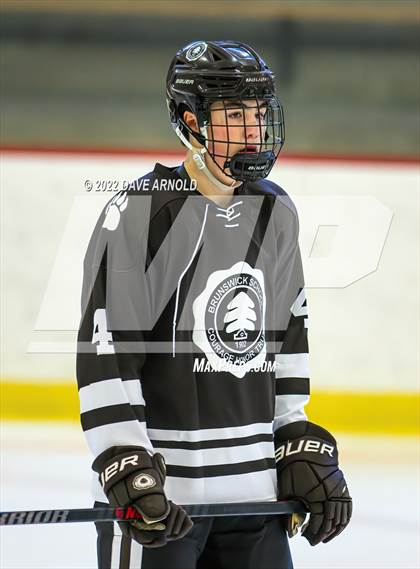 Thumbnail 1 in Brunswick School vs. New Hampton School (Exeter Invitational) photogallery.