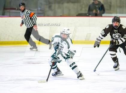 Thumbnail 1 in Brunswick School vs. New Hampton School (Exeter Invitational) photogallery.