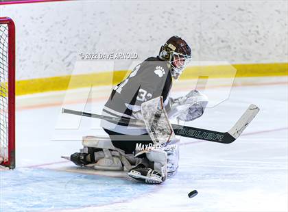 Thumbnail 2 in Brunswick School vs. New Hampton School (Exeter Invitational) photogallery.