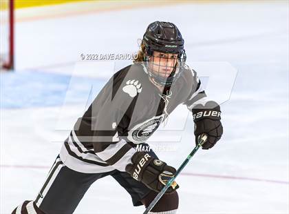 Thumbnail 3 in Brunswick School vs. New Hampton School (Exeter Invitational) photogallery.