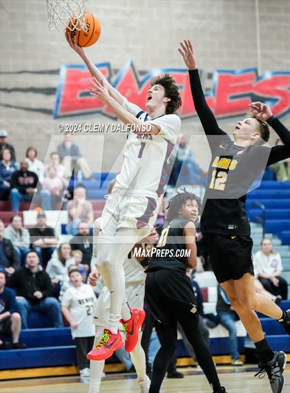 Thumbnail 2 in Green Mountain vs Dakota Ridge (Jeffco 4A/5A Mini Tournament) photogallery.