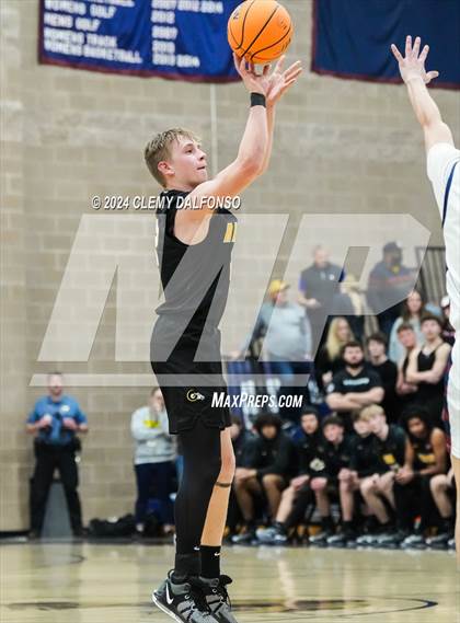 Thumbnail 1 in Green Mountain vs Dakota Ridge (Jeffco 4A/5A Mini Tournament) photogallery.