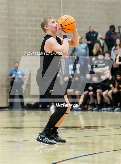 Thumbnail 2 in Green Mountain vs Dakota Ridge (Jeffco 4A/5A Mini Tournament) photogallery.