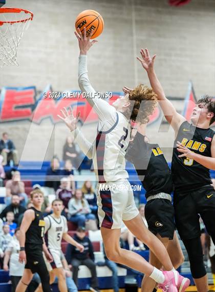 Thumbnail 3 in Green Mountain vs Dakota Ridge (Jeffco 4A/5A Mini Tournament) photogallery.