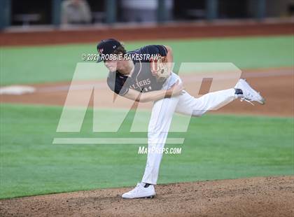 Thumbnail 2 in Lake Travis vs. Prosper (Dragon Classic) photogallery.