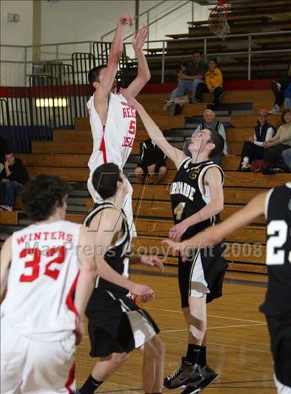 Thumbnail 2 in Arapahoe vs. Regis Jesuit photogallery.