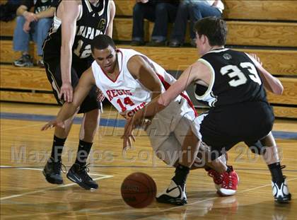 Thumbnail 2 in Arapahoe vs. Regis Jesuit photogallery.