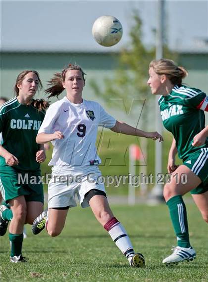 Thumbnail 2 in Colfax @ Whitney photogallery.