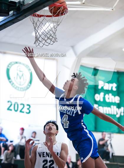 Thumbnail 3 in Venice vs Culver City (Westside Tip Off Classic) photogallery.
