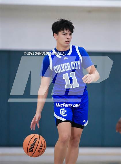 Thumbnail 1 in Venice vs Culver City (Westside Tip Off Classic) photogallery.