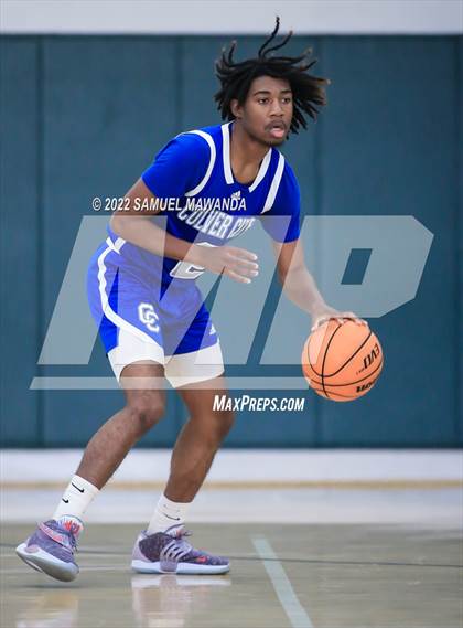 Thumbnail 3 in Venice vs Culver City (Westside Tip Off Classic) photogallery.