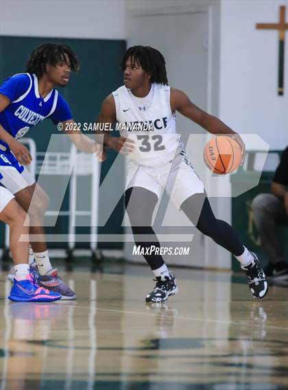 Thumbnail 2 in Venice vs Culver City (Westside Tip Off Classic) photogallery.