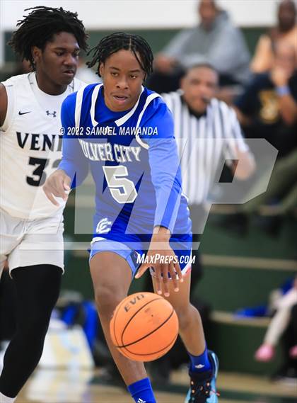 Thumbnail 3 in Venice vs Culver City (Westside Tip Off Classic) photogallery.
