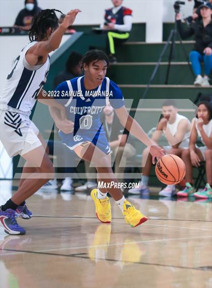Thumbnail 2 in Venice vs Culver City (Westside Tip Off Classic) photogallery.