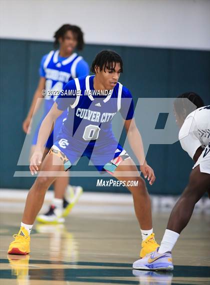 Thumbnail 1 in Venice vs Culver City (Westside Tip Off Classic) photogallery.